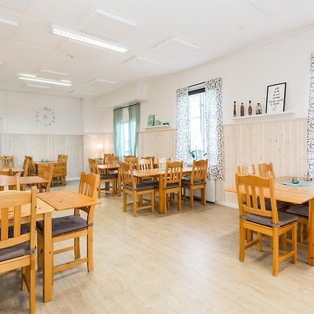Brukshotellet Roma B&B Romakloster Экстерьер фото