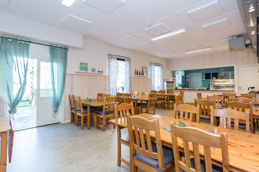 Brukshotellet Roma B&B Romakloster Экстерьер фото